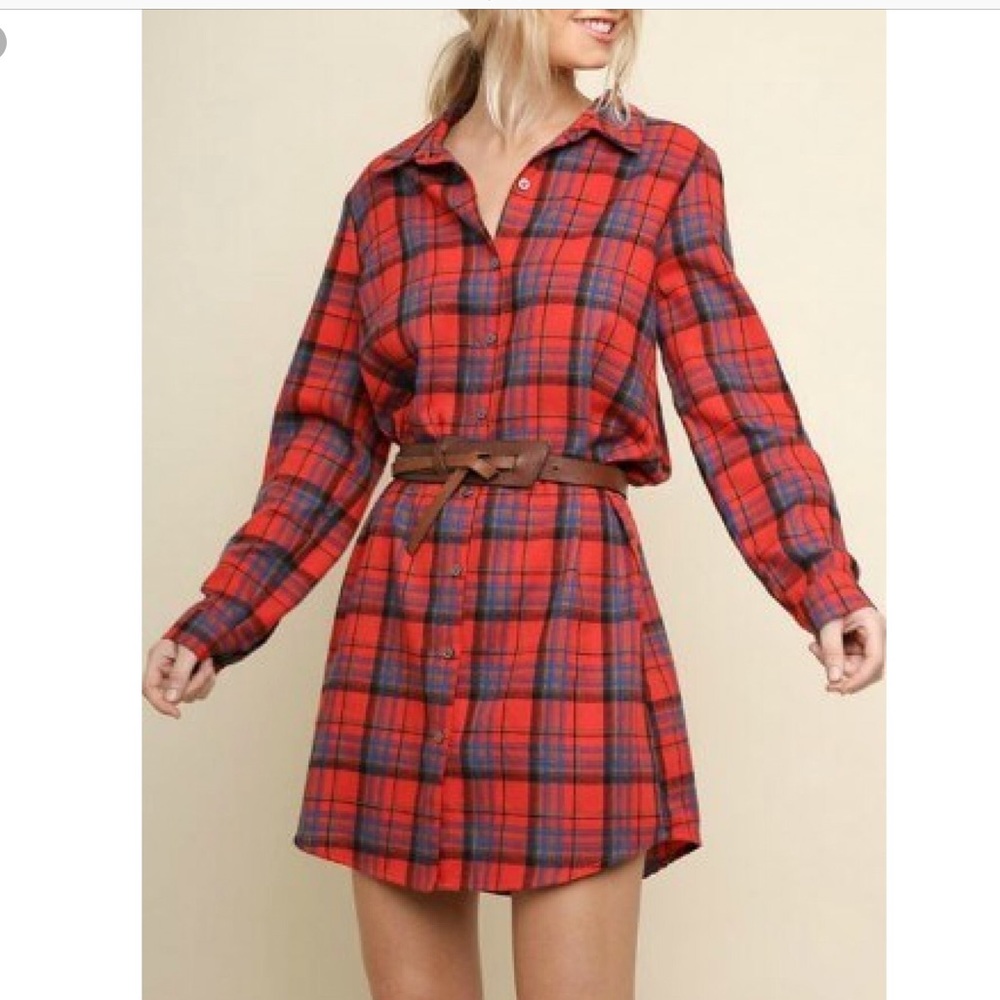 🆕 Umgee red and blue plaid dress